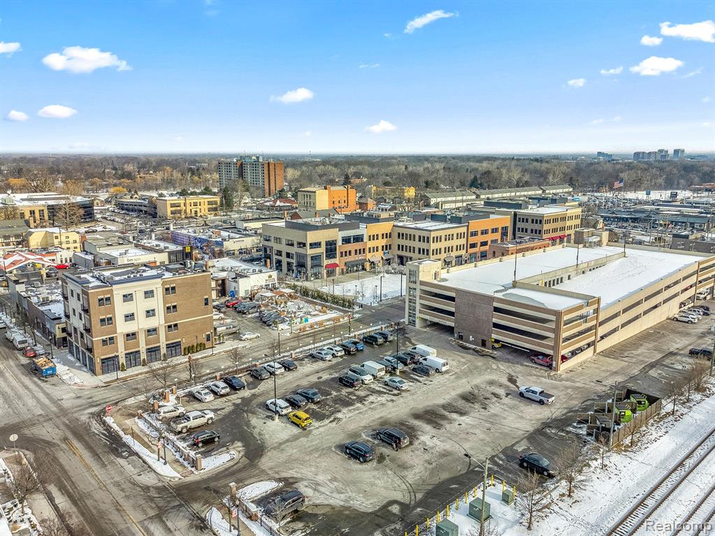 Additional view of 1035 Mason