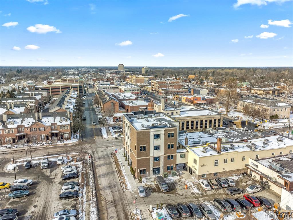 Additional view of 1035 Mason