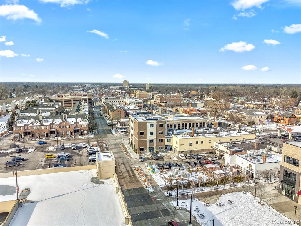 Additional view of 1035 Mason