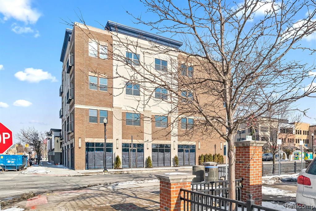 Additional view of 1035 Mason