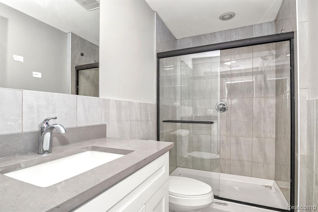 Additional view of 1035 Mason