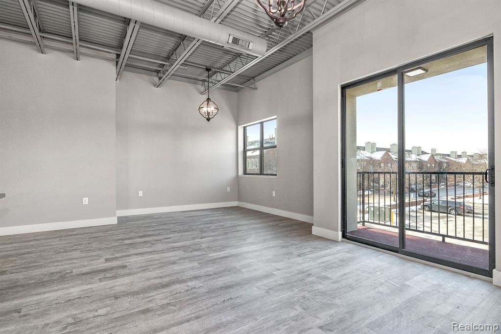 Additional view of 1035 Mason