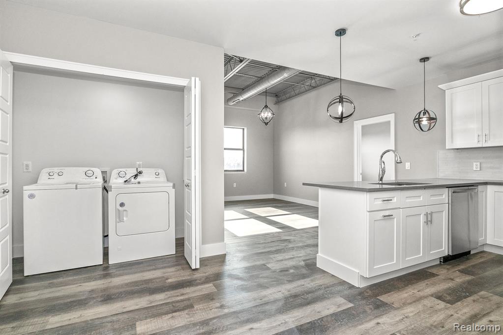 Additional view of 1035 Mason