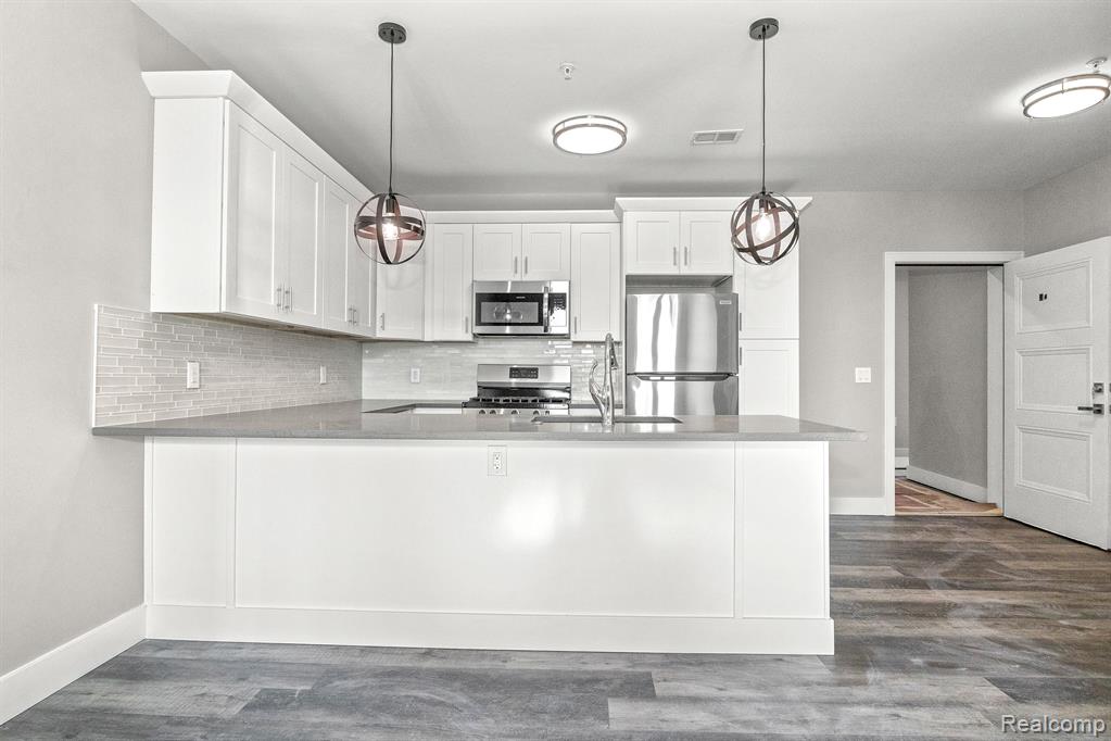 Additional view of 1035 Mason