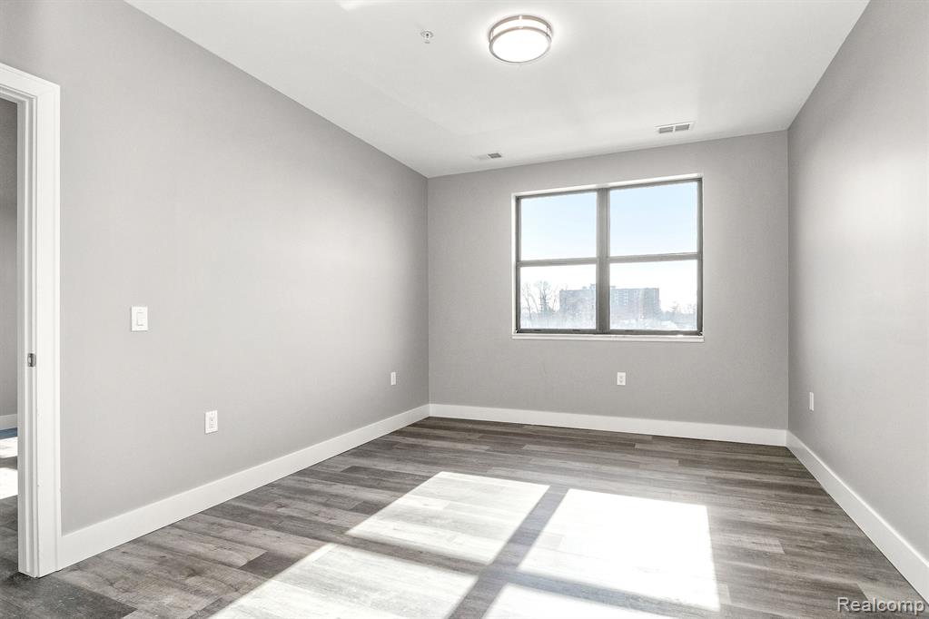 Additional view of 1035 Mason