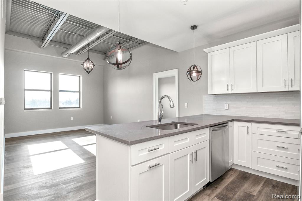 Additional view of 1035 Mason