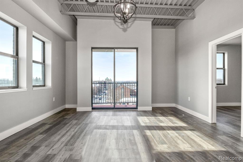 Additional view of 1035 Mason