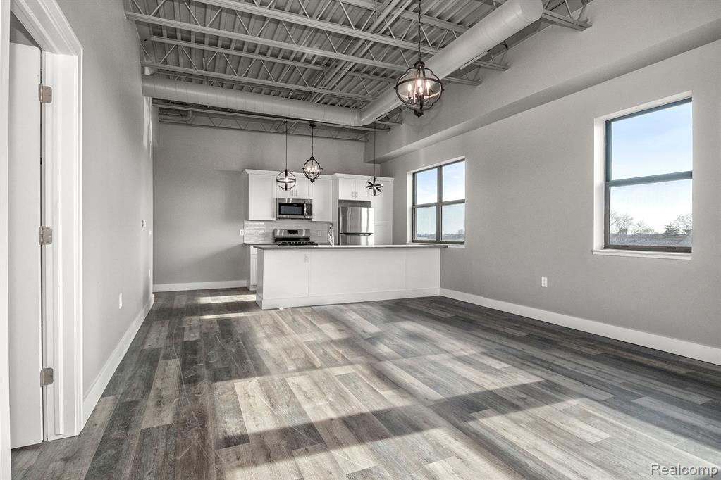 Additional view of 1035 Mason