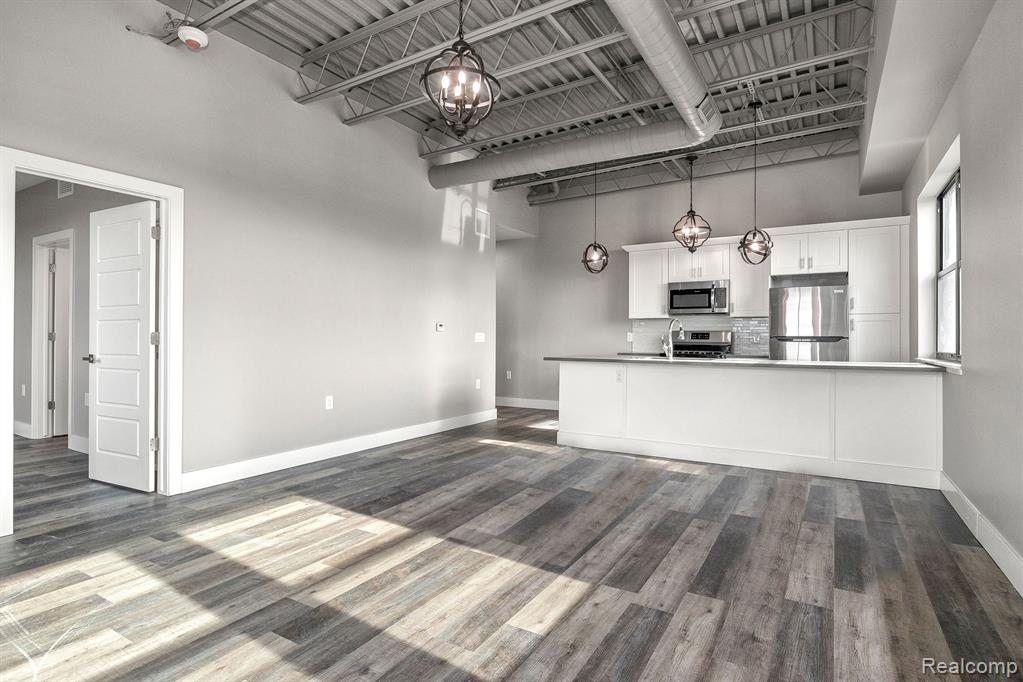 Additional view of 1035 Mason