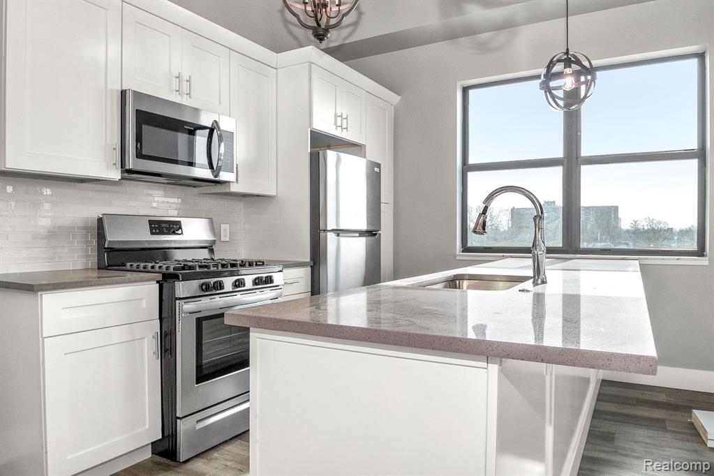 Additional view of 1035 Mason