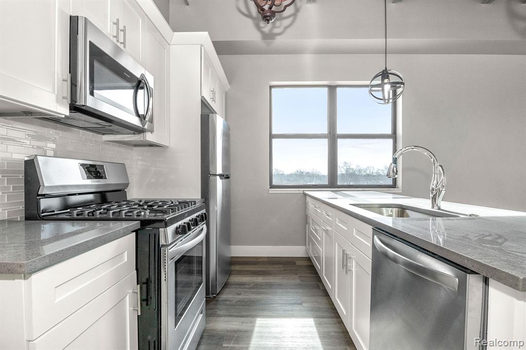 Additional view of 1035 Mason