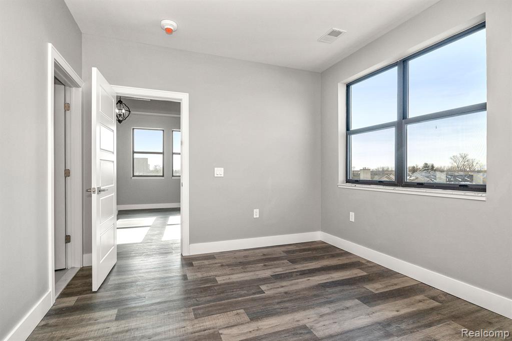 Additional view of 1035 Mason