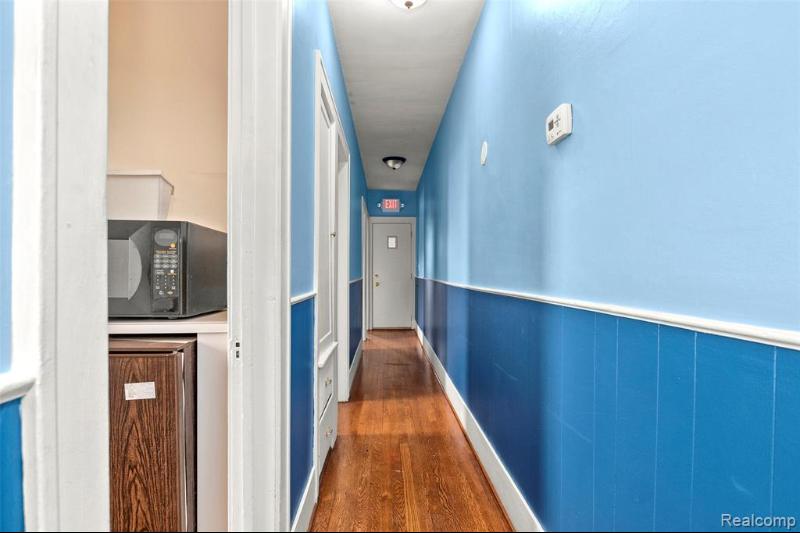 Additional view of 1103 Washington Street