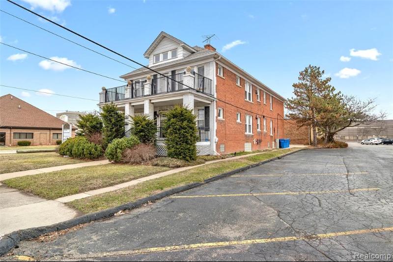 Additional view of 1103 Washington Street