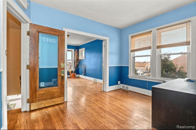 Additional view of 1103 Washington Street