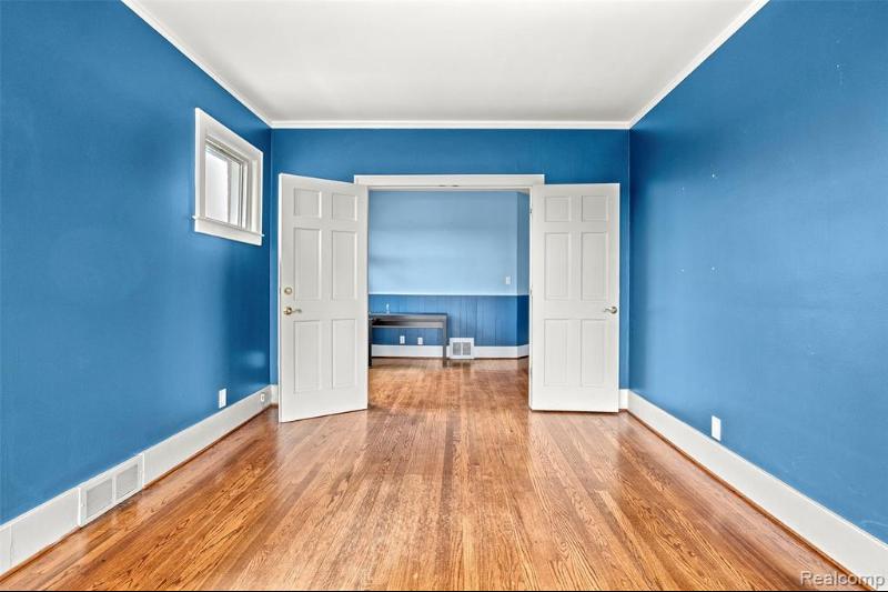 Additional view of 1103 Washington Street