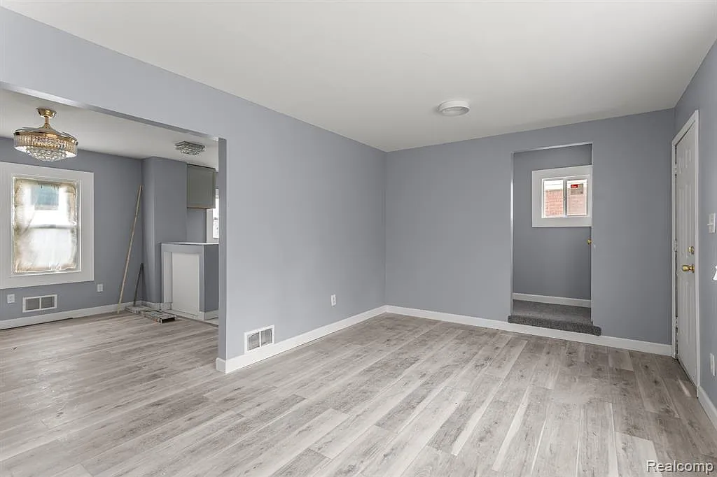 Additional view of 13437 E State Fair Street