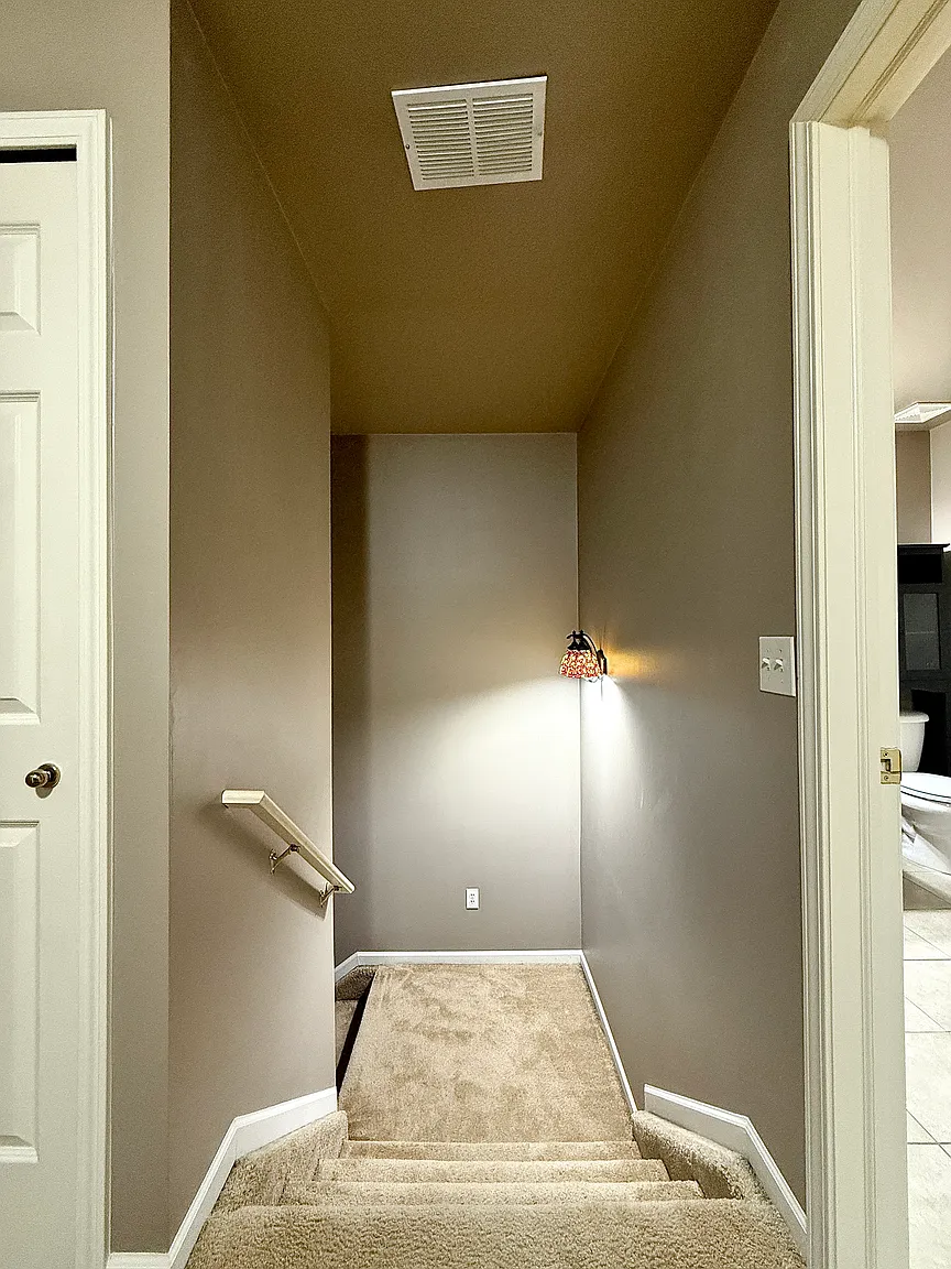 Additional view of 20653 Henry Street