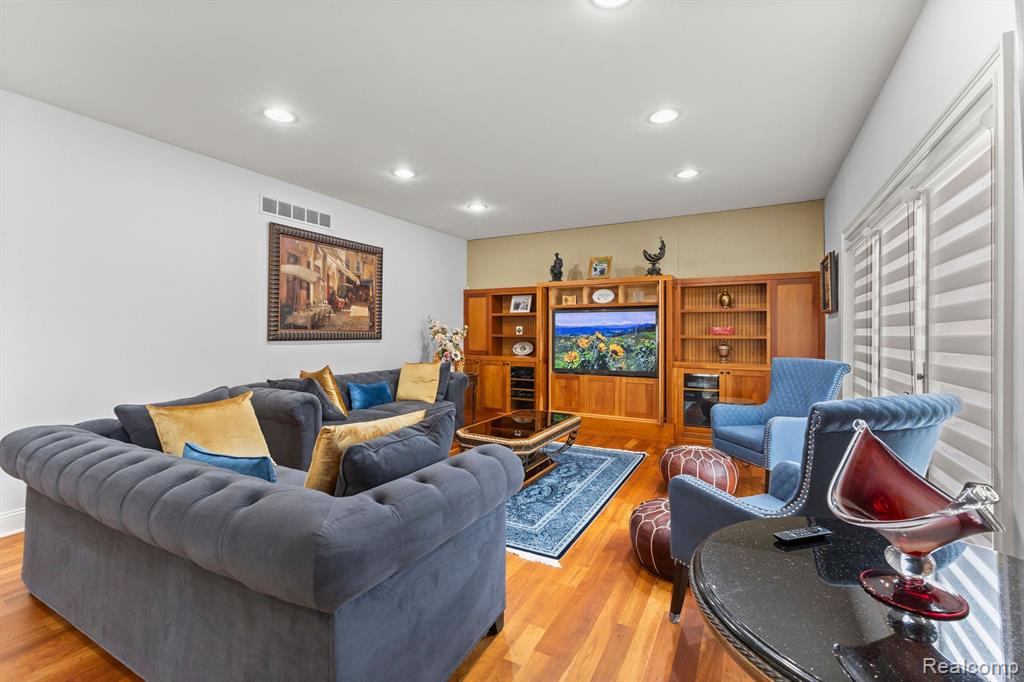 Additional view of 21480 Lujon Court