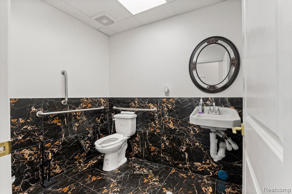 Additional view of 22738 Ford Road