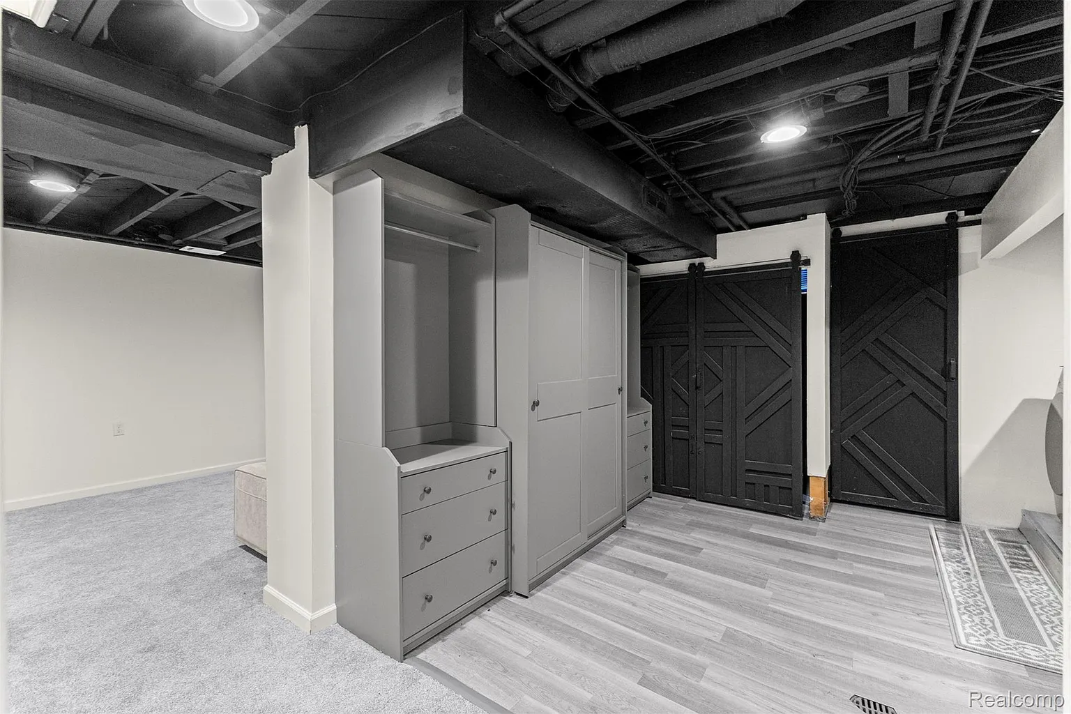 Additional view of 23121 Madison Street