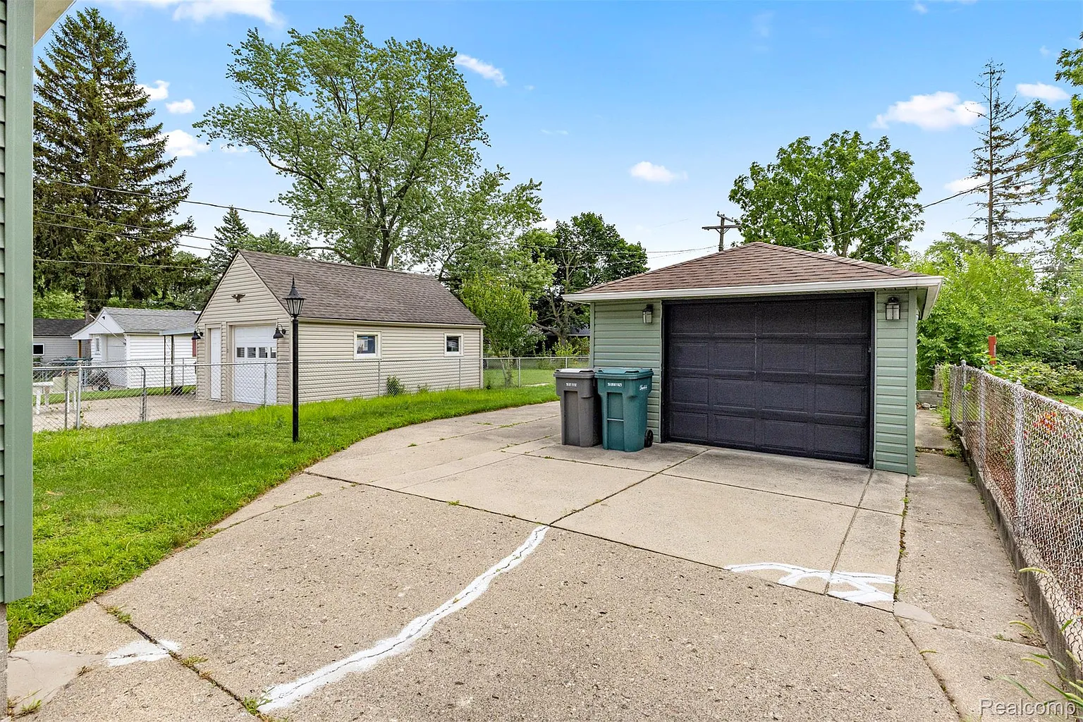 Additional view of 23121 Madison Street