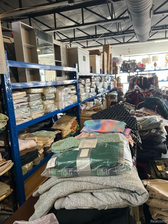 Additional view of 2315 S Venoy Road