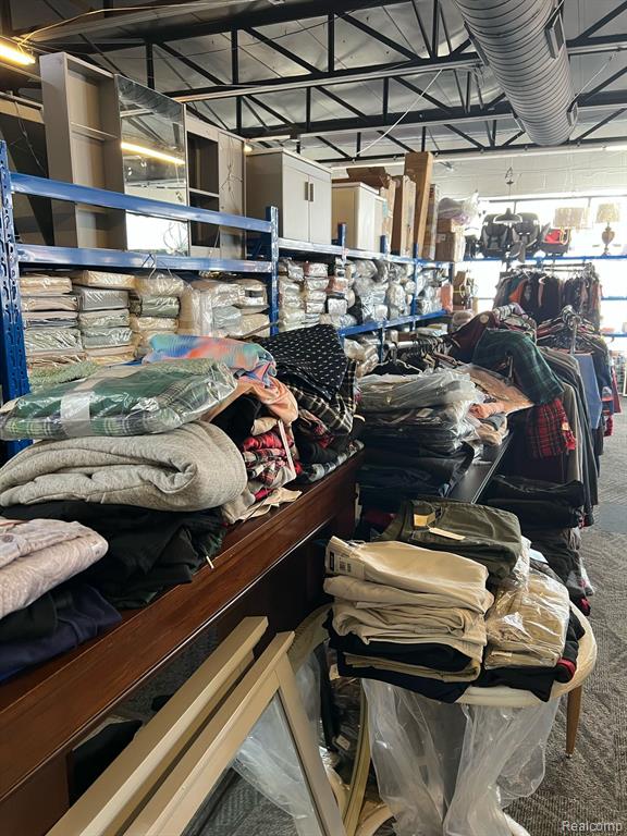 Additional view of 2315 S Venoy Road