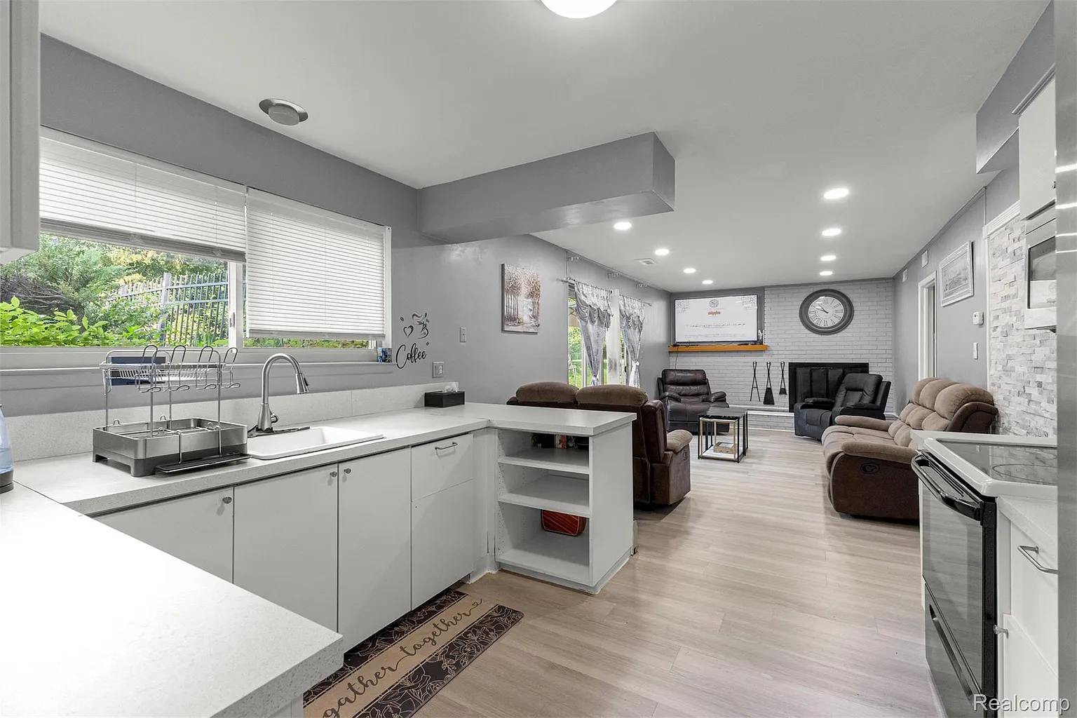 Additional view of 2738 Berry Drive