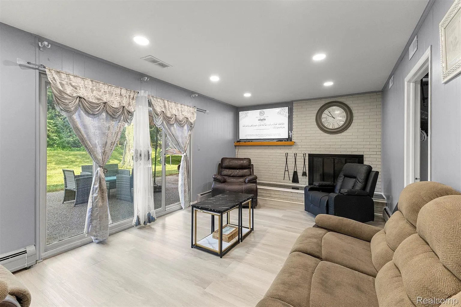 Additional view of 2738 Berry Drive