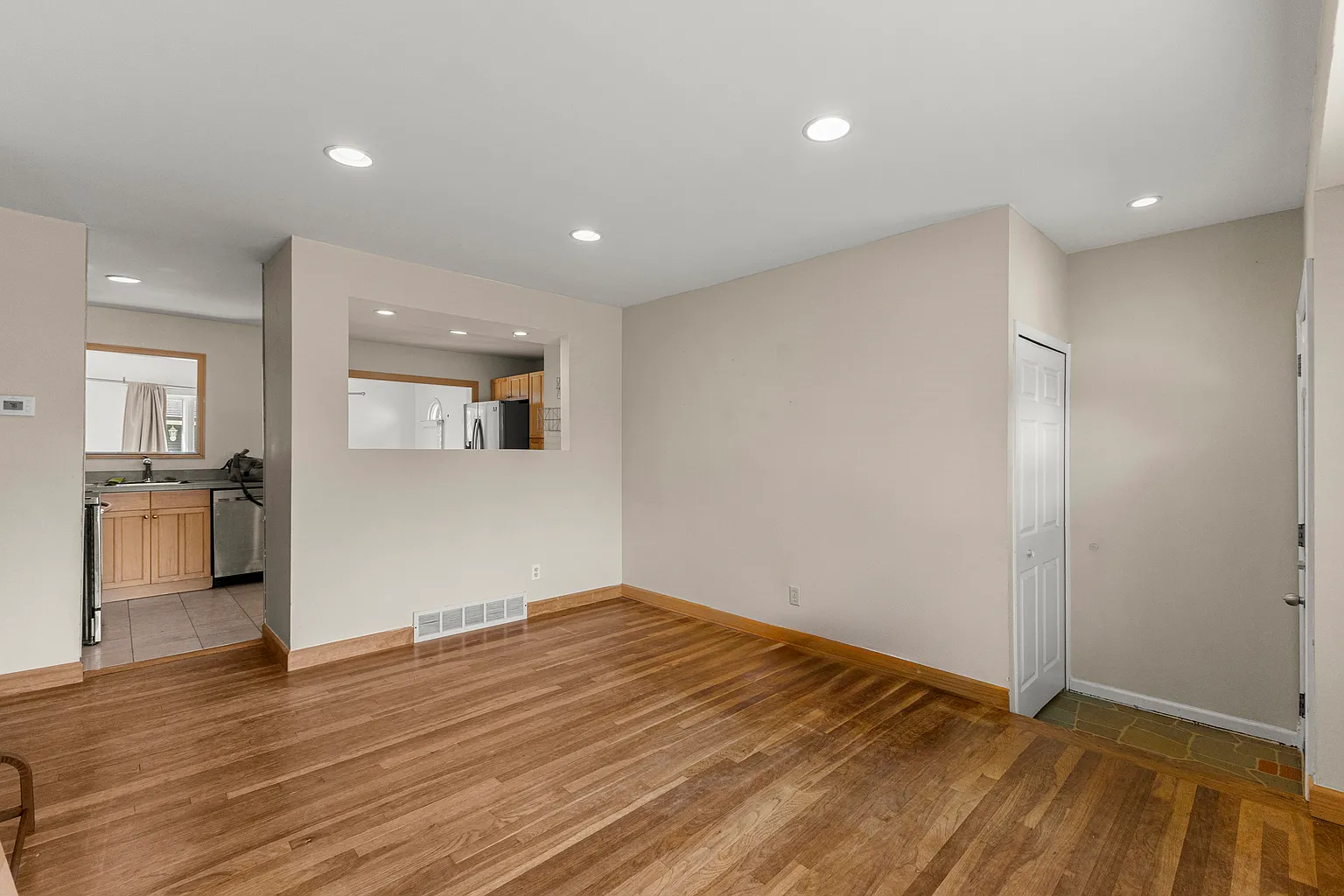 Additional view of 30771 Parkwood Street