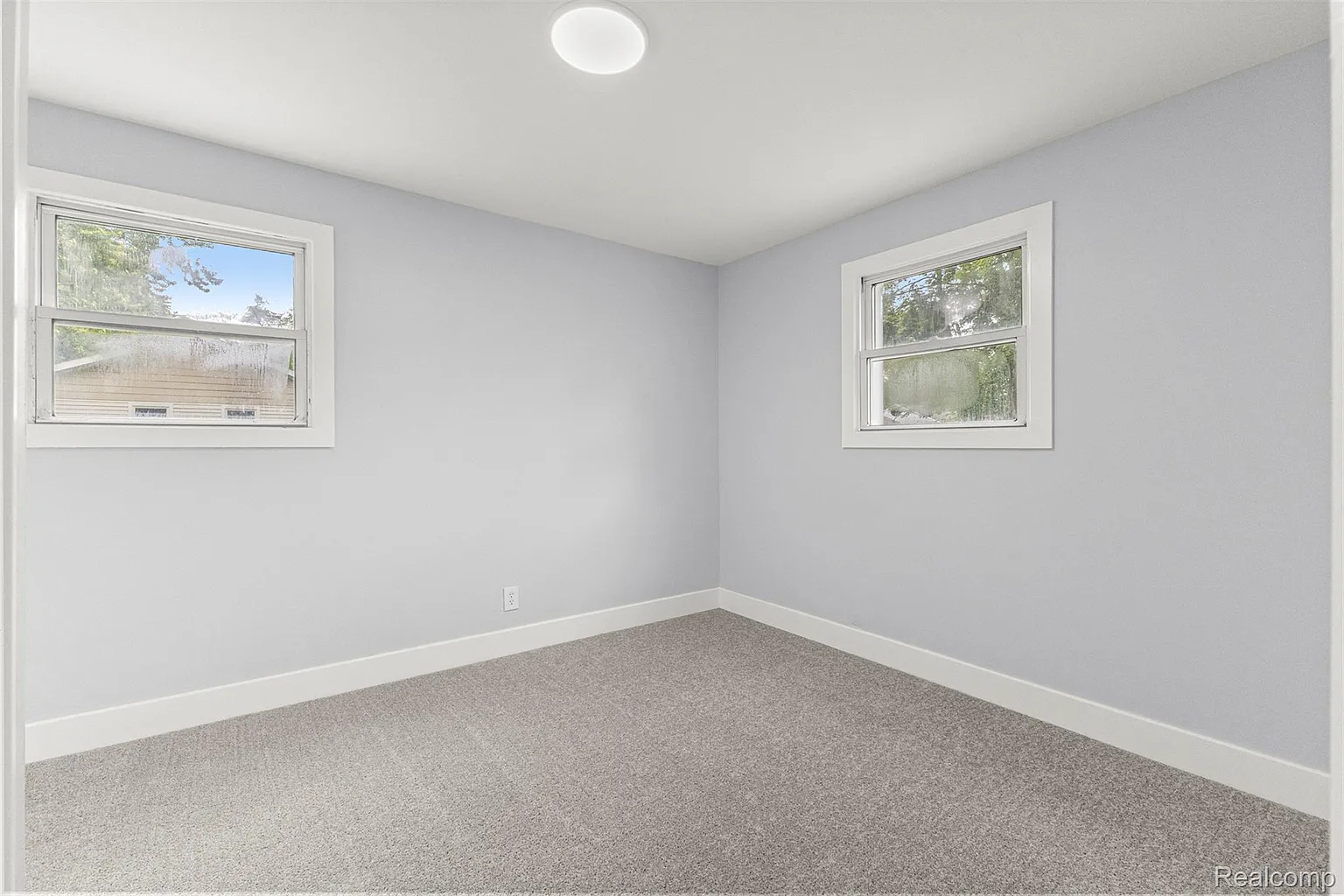 Additional view of 33420 Bentley Court