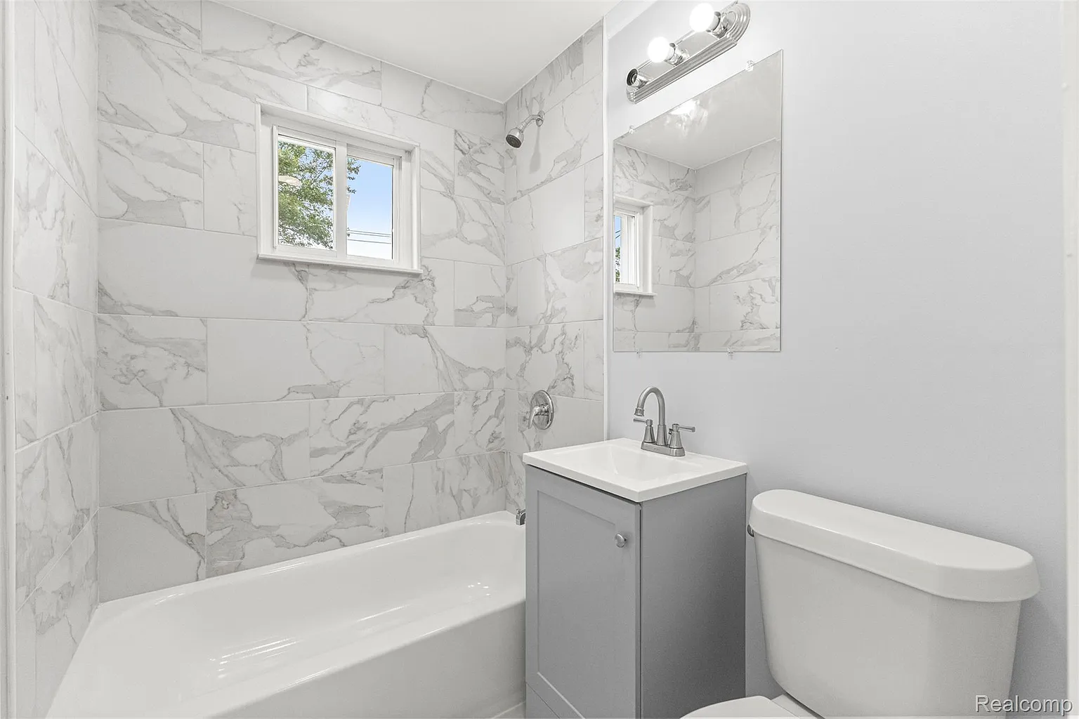 Additional view of 33420 Bentley Court