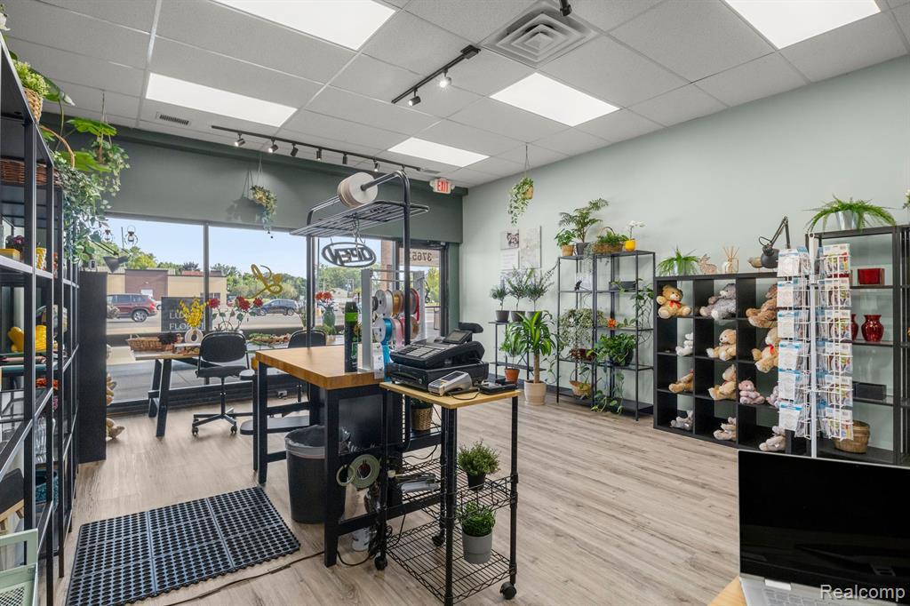 Additional view of 37653 Five Mile