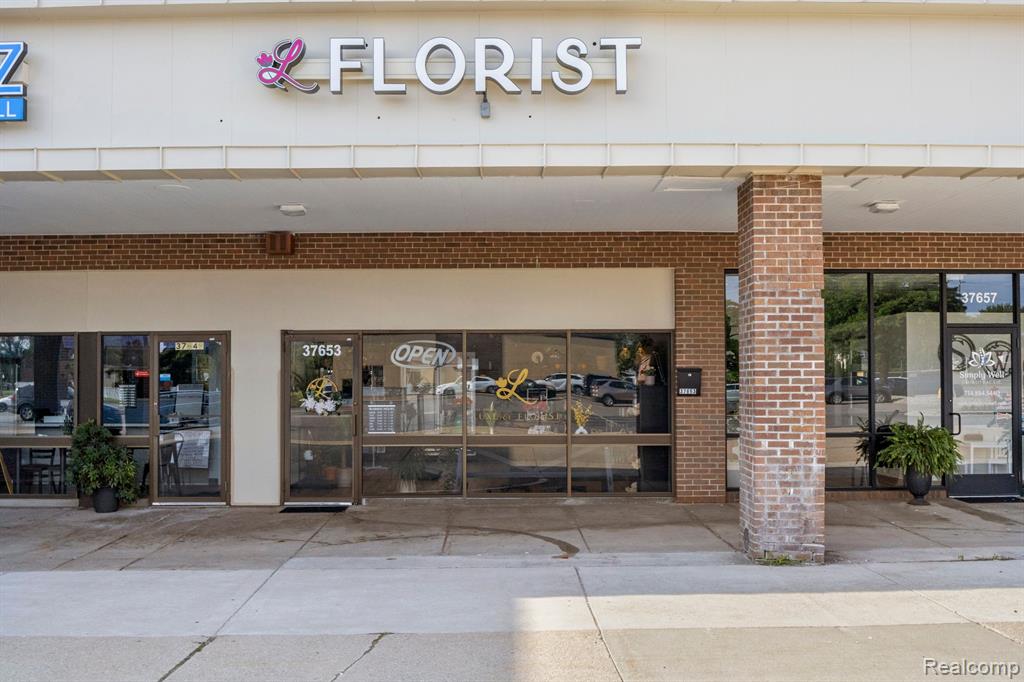 Additional view of 37653 Five Mile