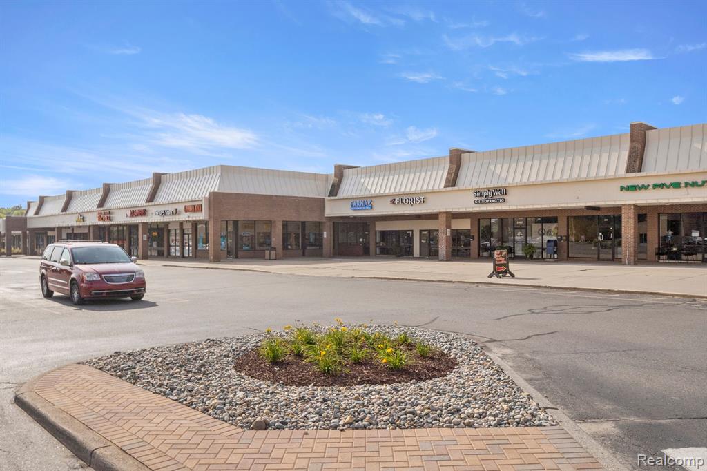 Additional view of 37653 Five Mile