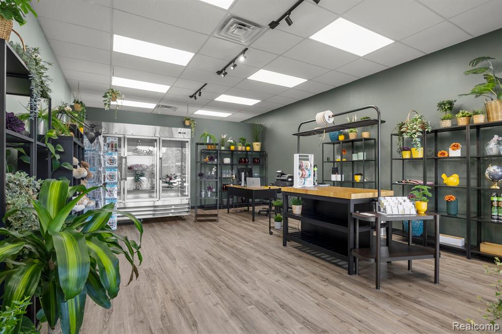 Additional view of 37653 Five Mile