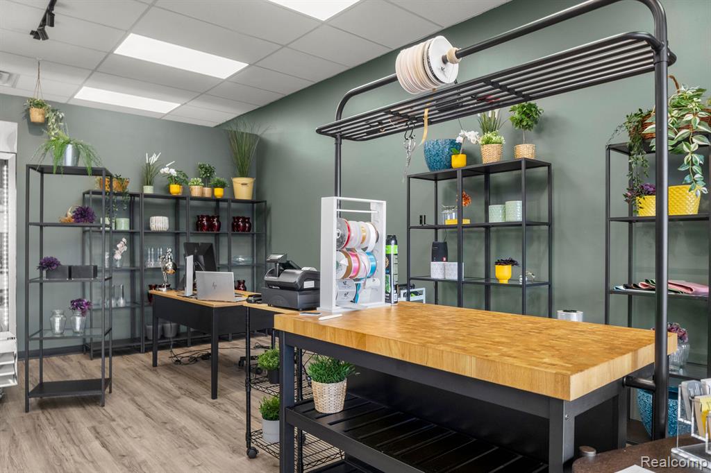 Additional view of 37653 Five Mile