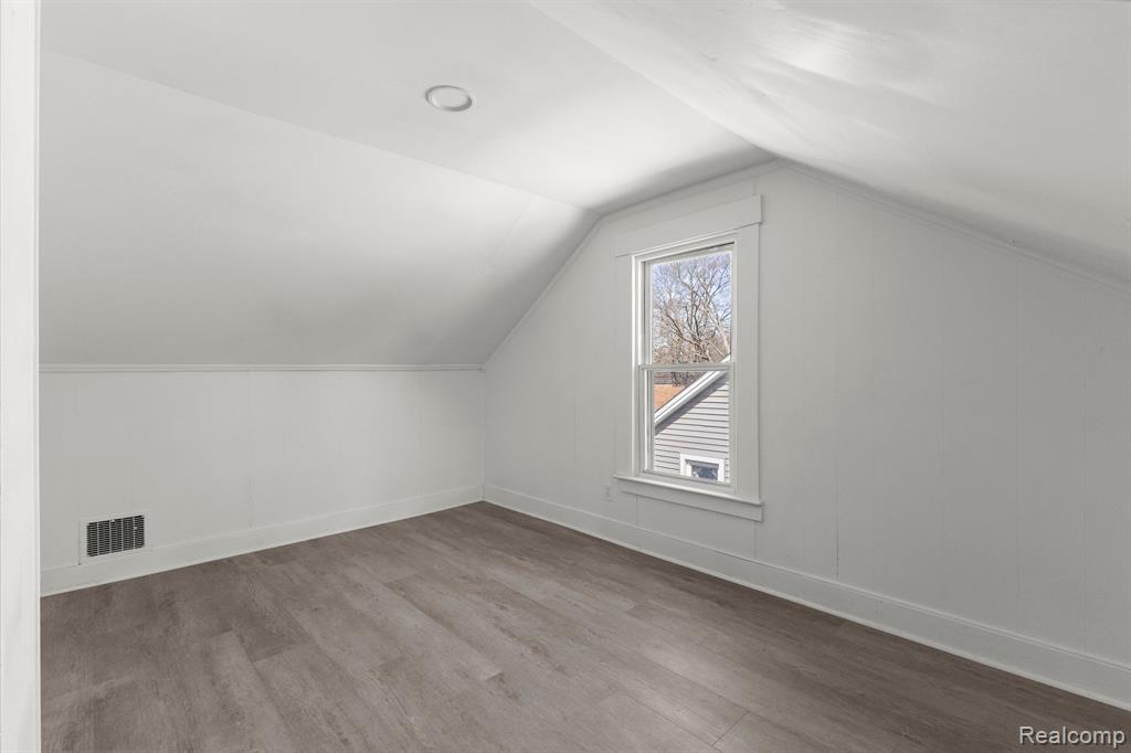 Additional view of 3804 Campbell Street