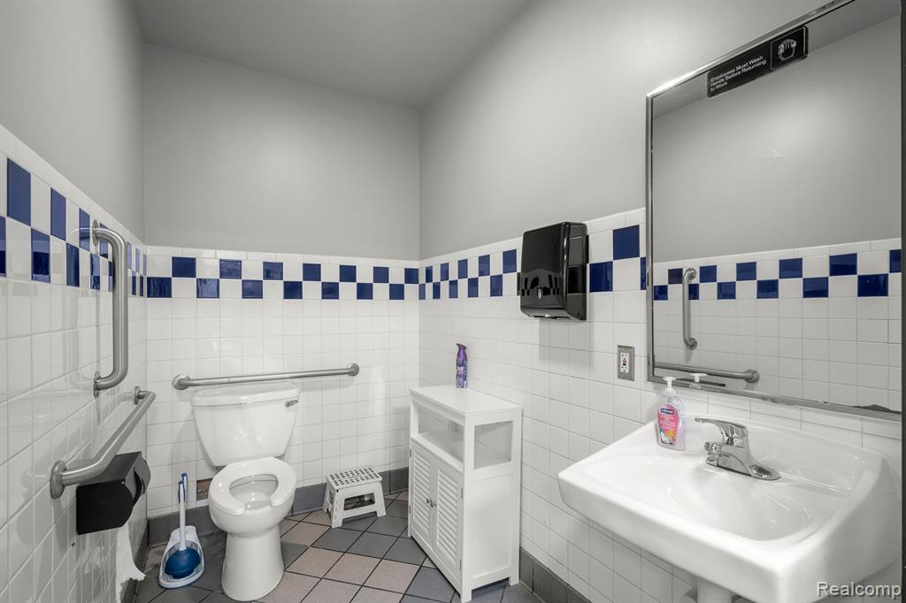 Additional view of 411 Lafayette Avenue