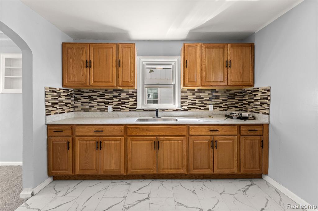 Additional view of 4924 Ziegler Street