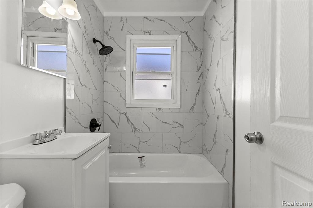 Additional view of 4924 Ziegler Street