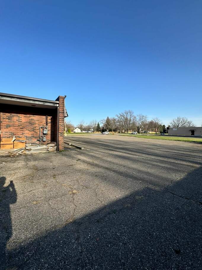 Additional view of 5152 S Beech Daly Street