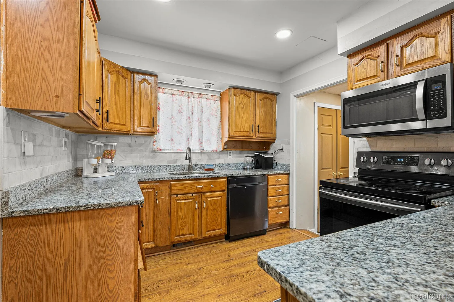 Additional view of 6217 Payne Avenue