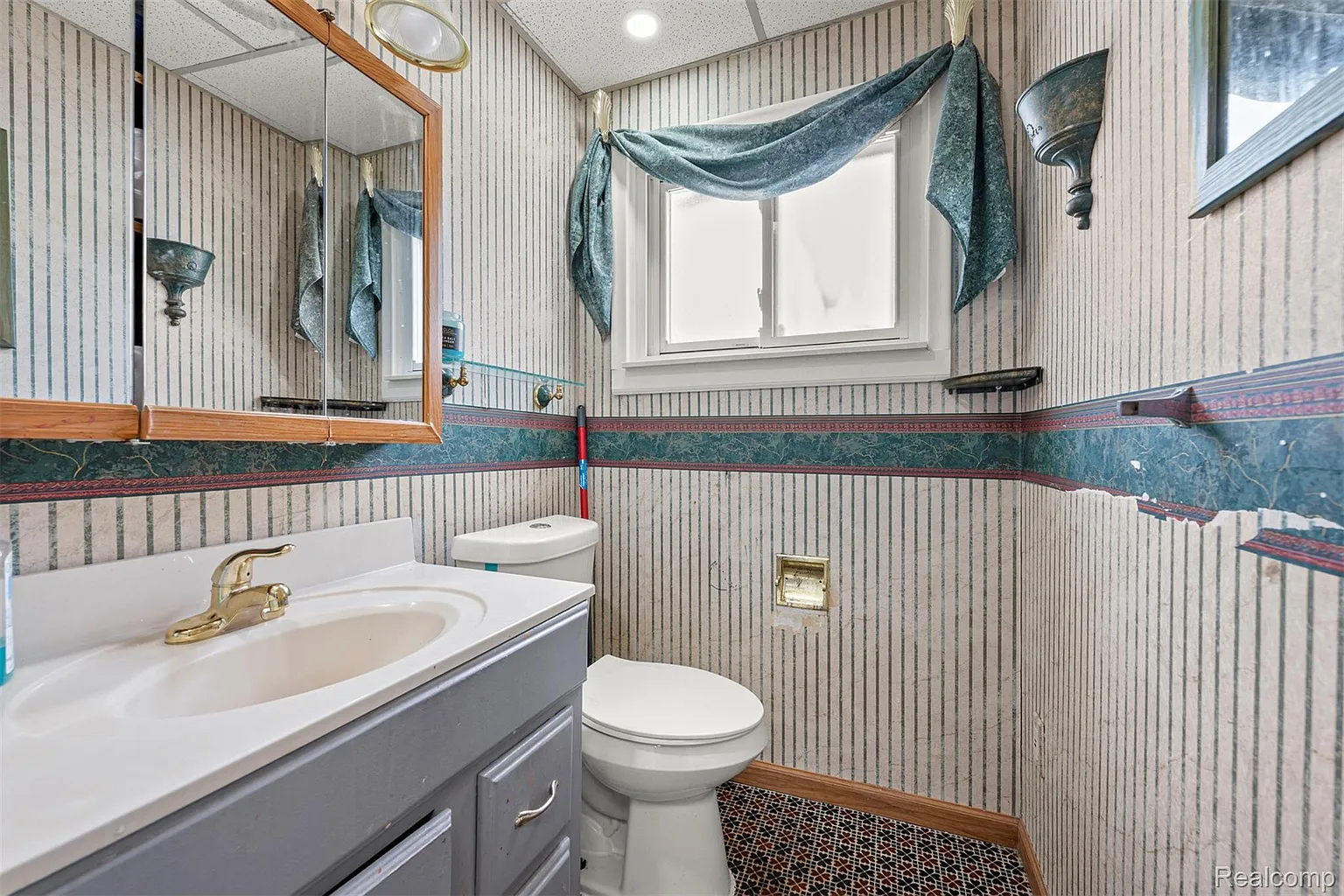 Additional view of 6217 Payne Avenue