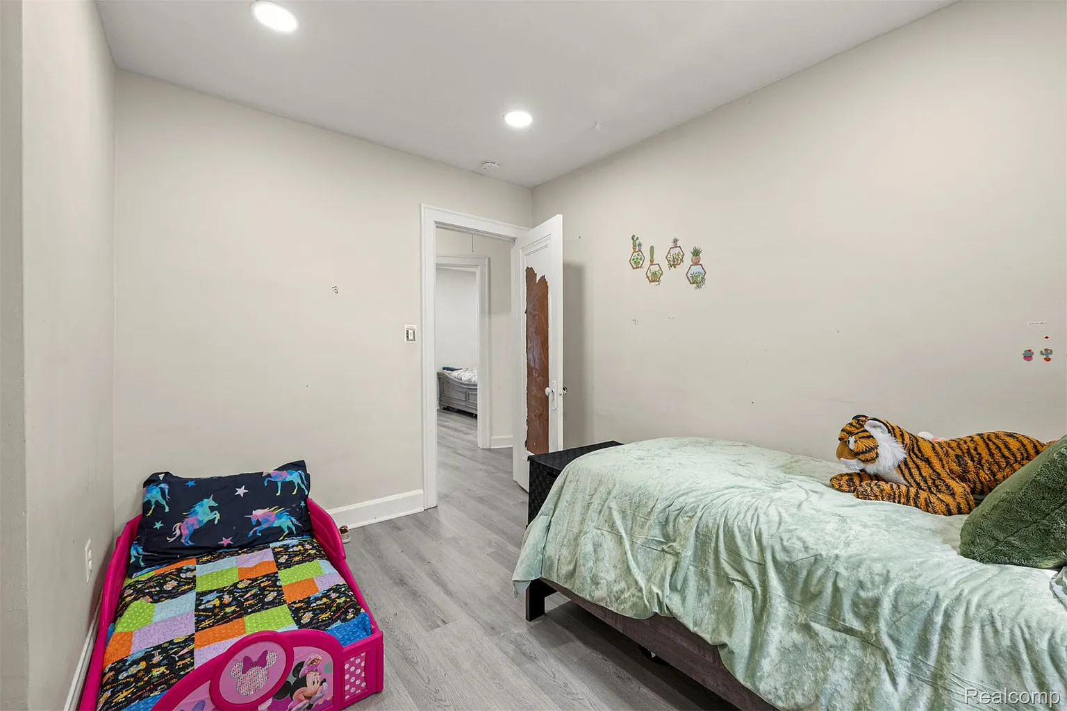 Additional view of 6217 Payne Avenue