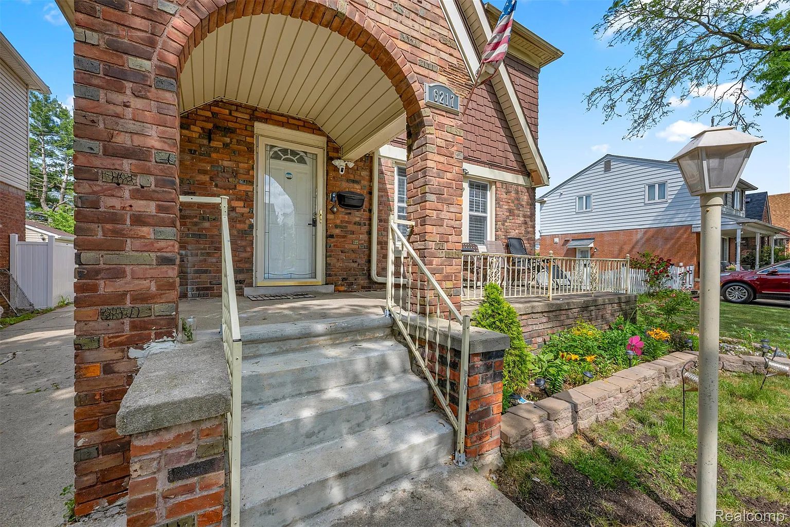 Additional view of 6217 Payne Avenue