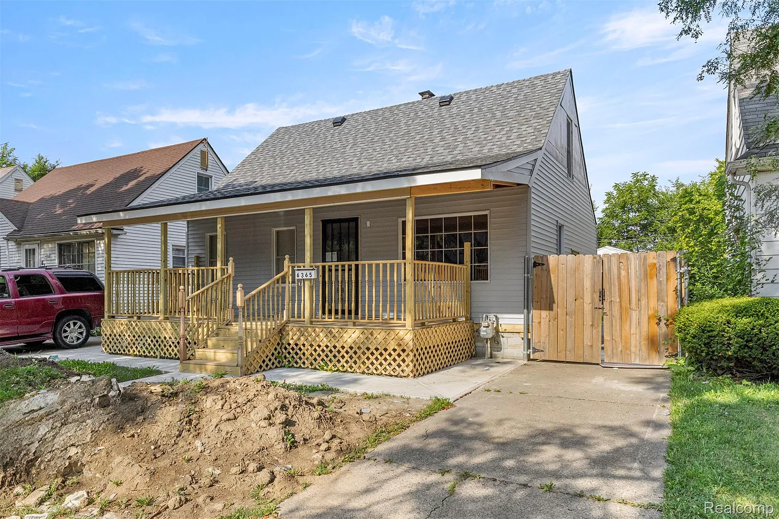 Additional view of 6365 Warwick Street