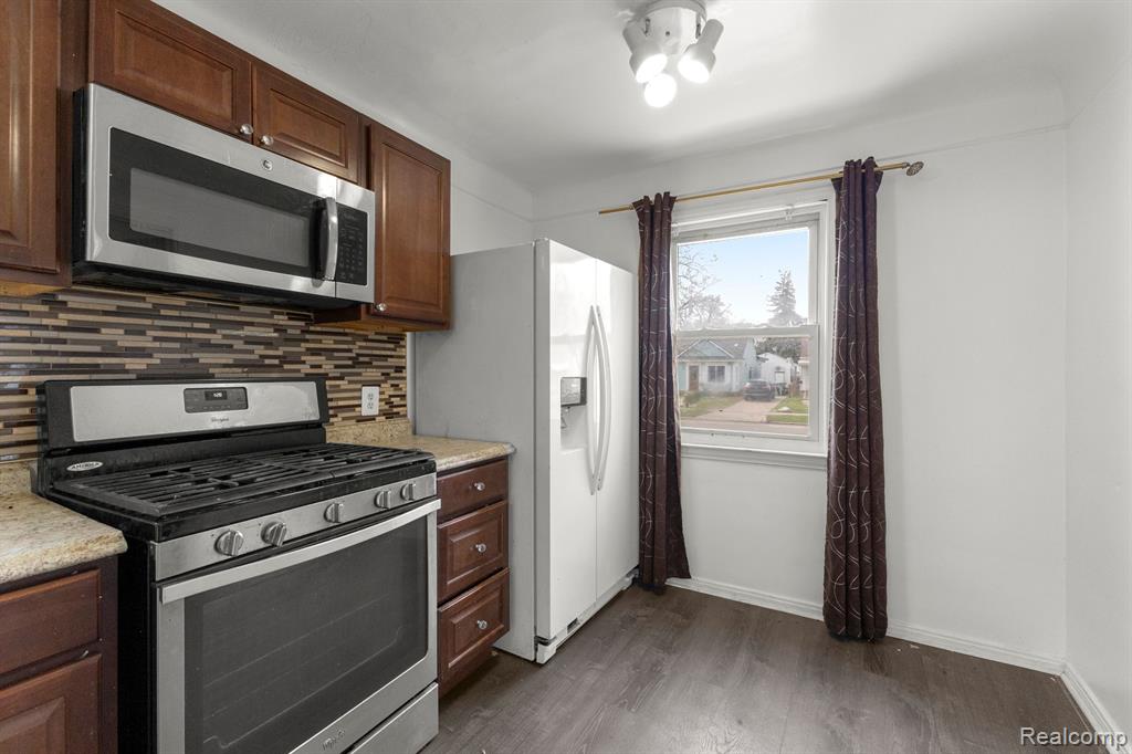 Additional view of 6438 Archdale Street