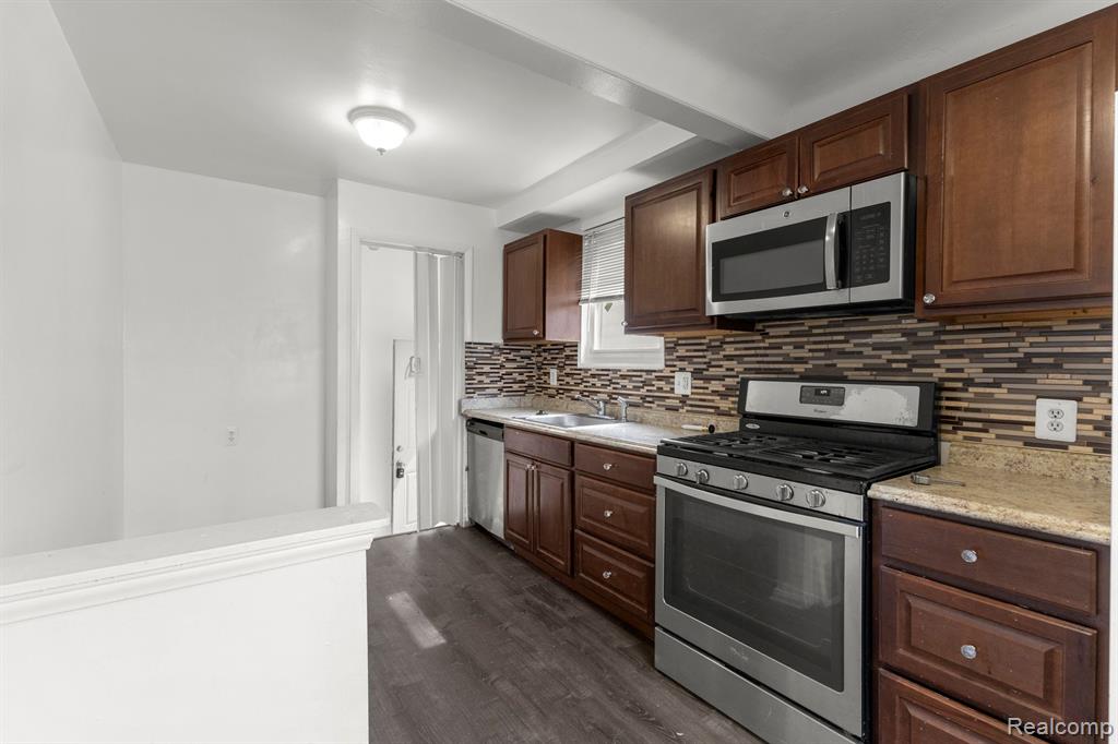 Additional view of 6438 Archdale Street